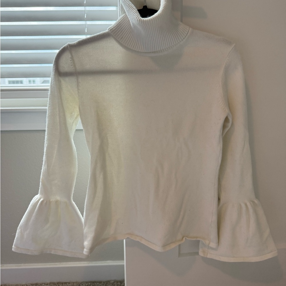 Gianni Bini White Turtleneck Sweater
